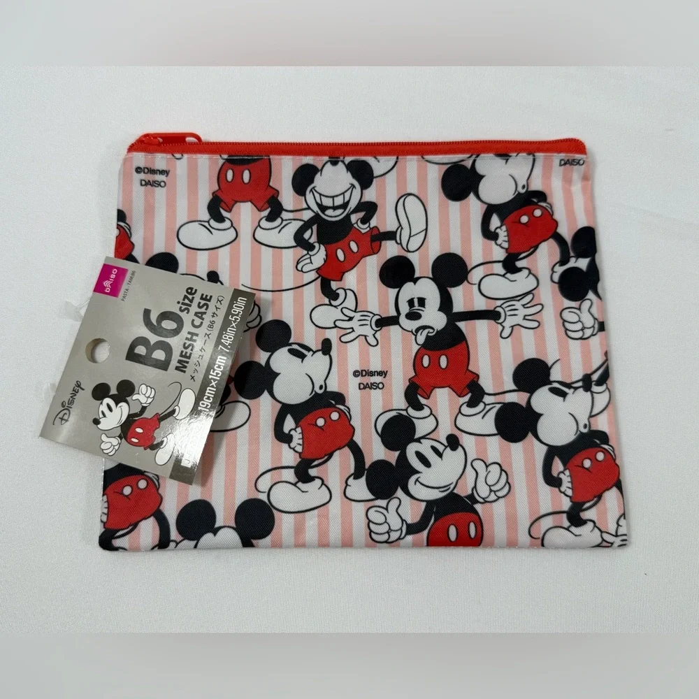 NWT-Disney x Daiso Mickey Mouse B6 Size (7.48” x 5.90”) Mesh Case w/Zip Closure